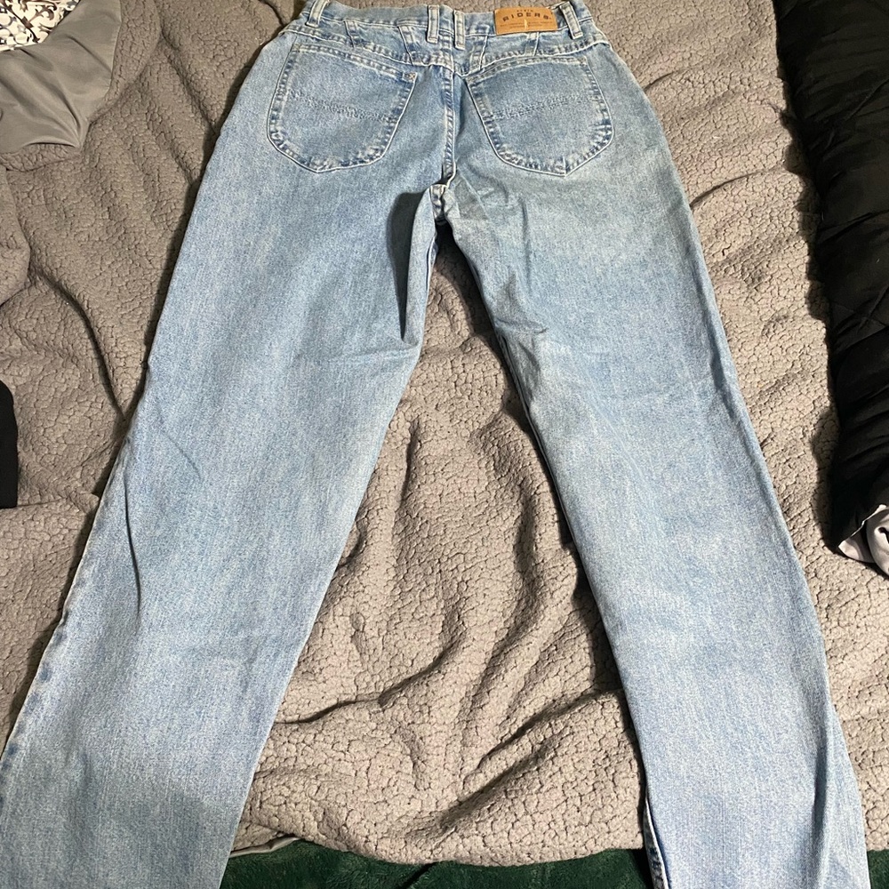 Light wash Lee Riders jeans !